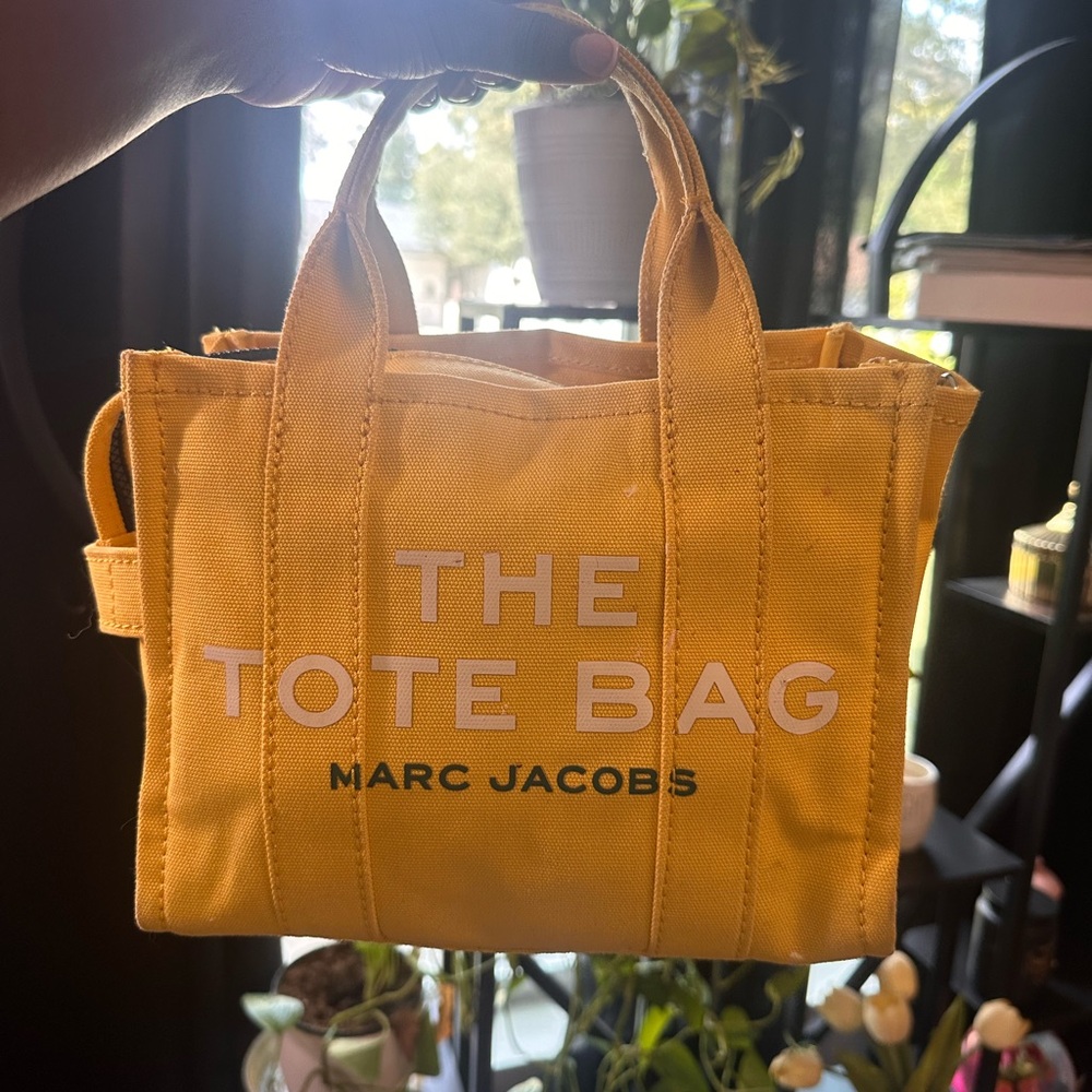 Marc Jacobs Vibrant Yellow Snoopy Tote
